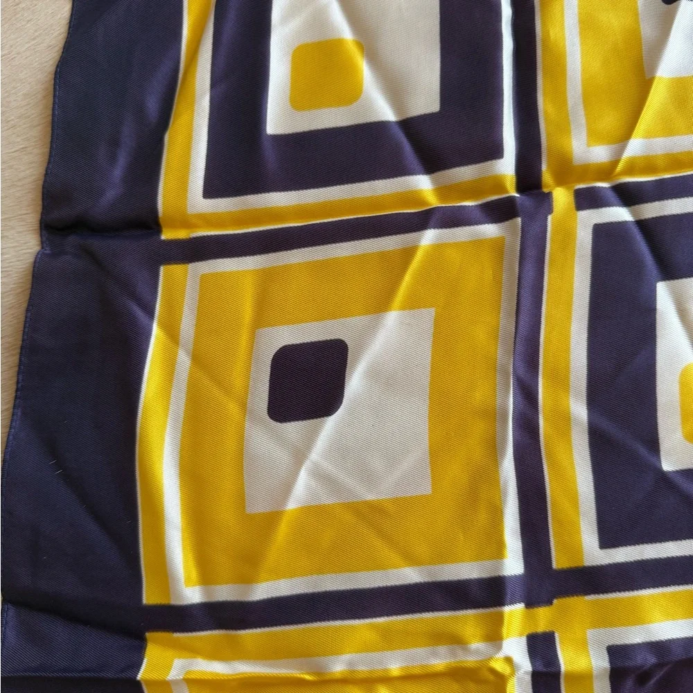 Raffaello Scarf in Yellow, White & purp